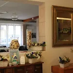 Hotel Minerva